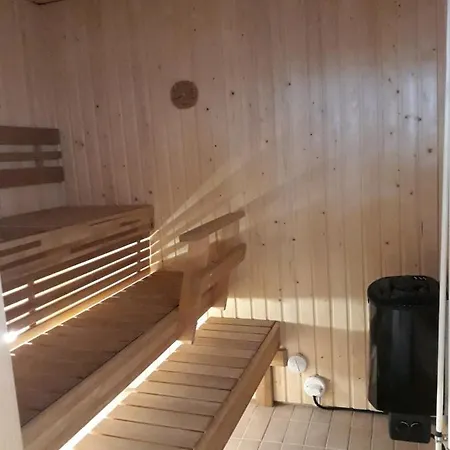 Majoitus Linnunlahti *